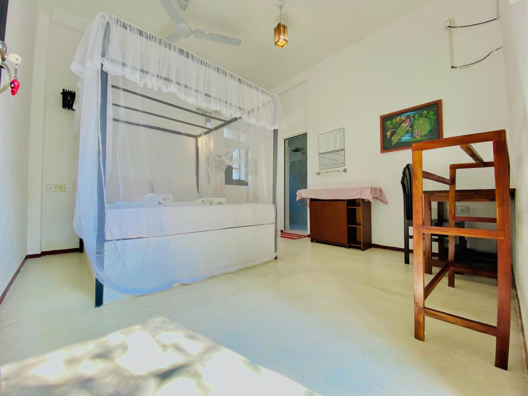 Rekawa Turtle Gate Hotel Tangalle Cameră foto